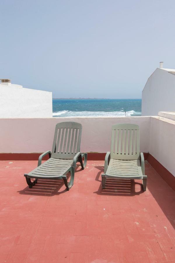 Marine Breeze Apartment Corralejo Buitenkant foto